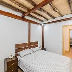 Casa Luna, *