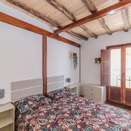 Casa Luna, Losar de la Vera