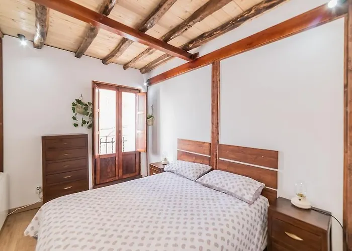 Casa Luna, * Losar de la Vera